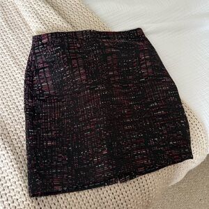 LOFT size 10 Textured Black and Pink Skirt
